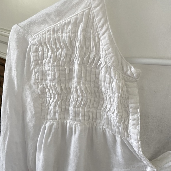 Nice, white, linen blouse - Picture 6 of 10